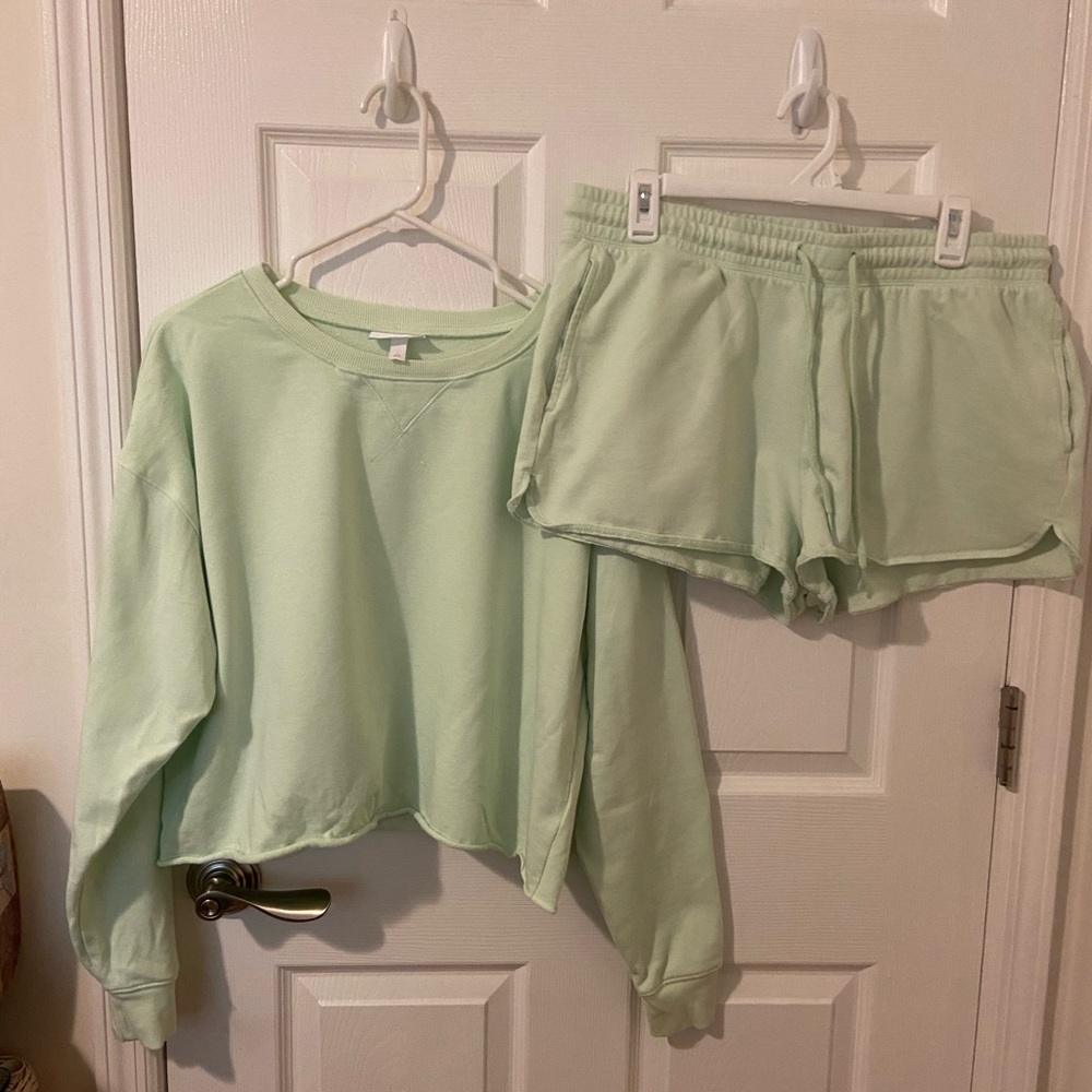 Colsie neon set